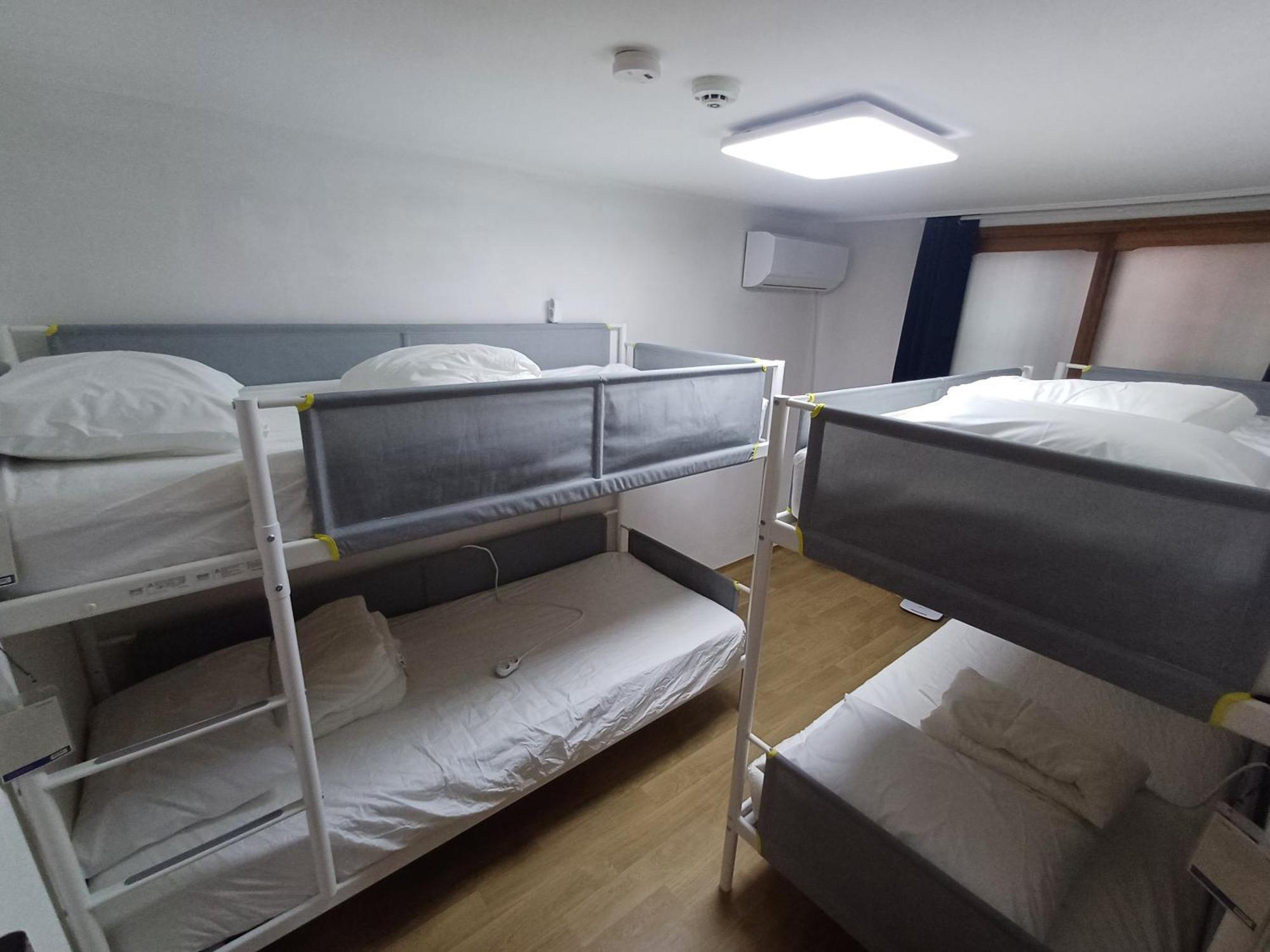 Ocean'S Guesthouse - Foreigners Only Seoul Eksteriør billede