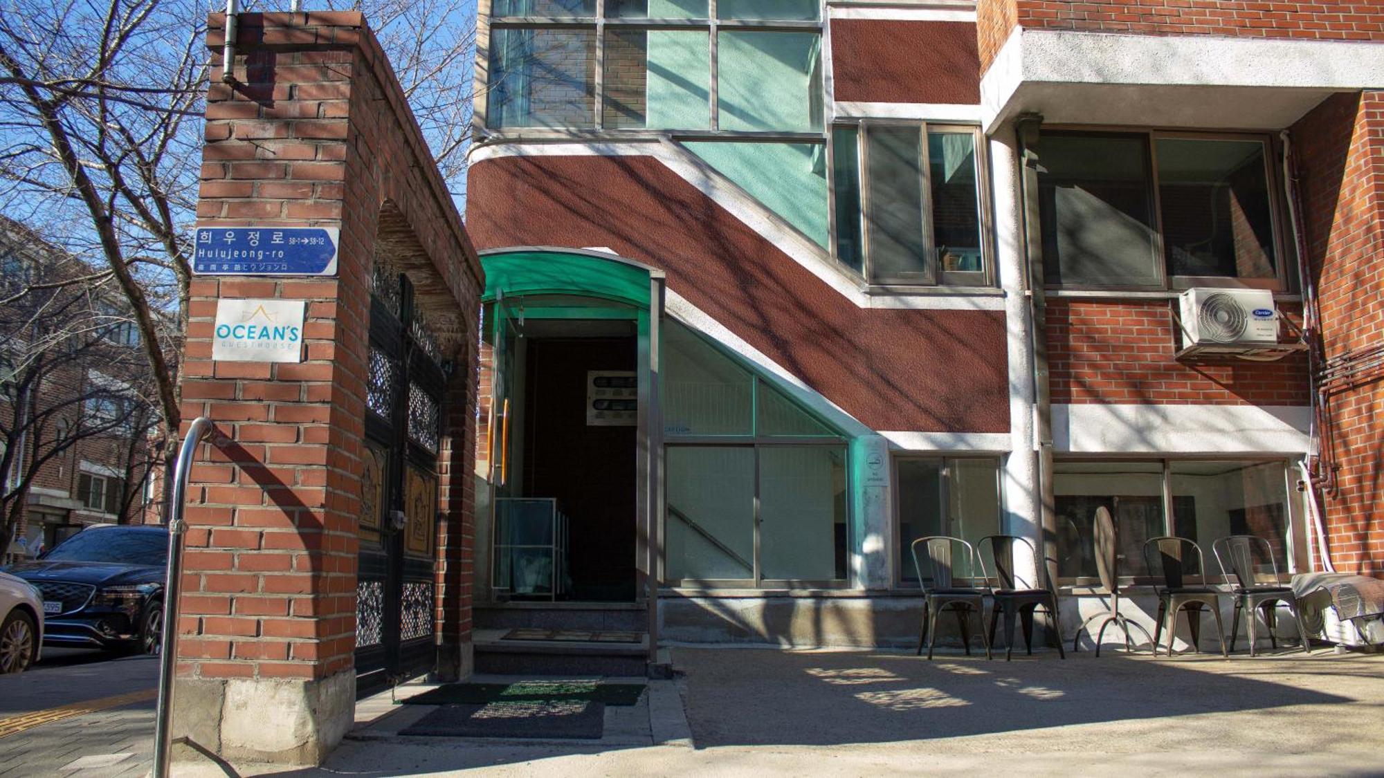 Ocean'S Guesthouse - Foreigners Only Seoul Eksteriør billede